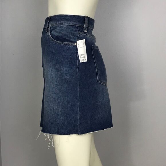 H&M Divided Medium Wash Frayed Denim Mini Skirt Size 12 NWT - Picture 4 of 8